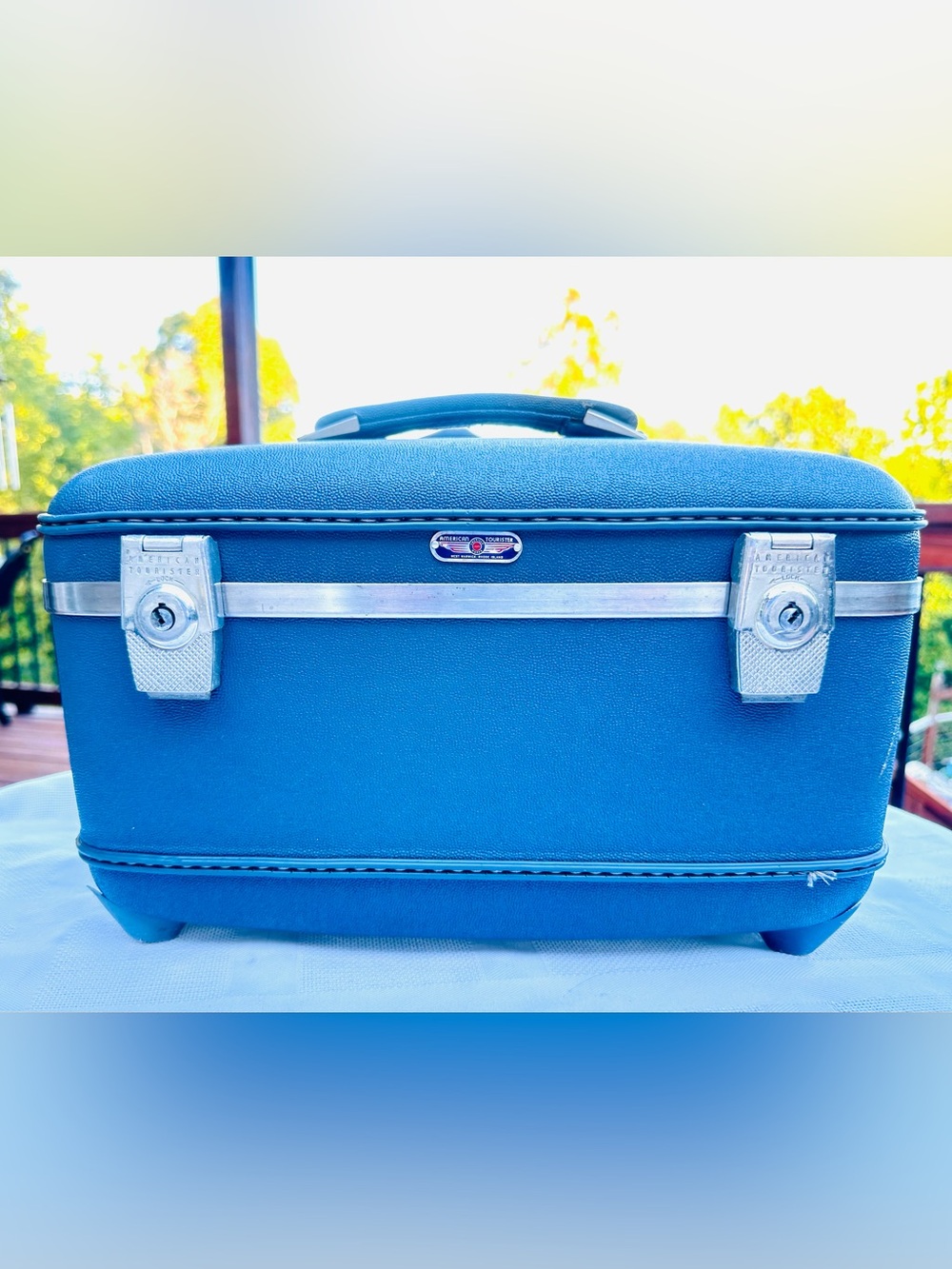 Vtg Blue American Tourister Cosmetic Travel Case Luggage (NO KEYS)